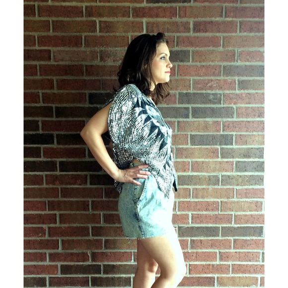 vintage 70s BUTTERFLY SEQUIN silk party statement top cocktail avant garde - Picture 4 of 10